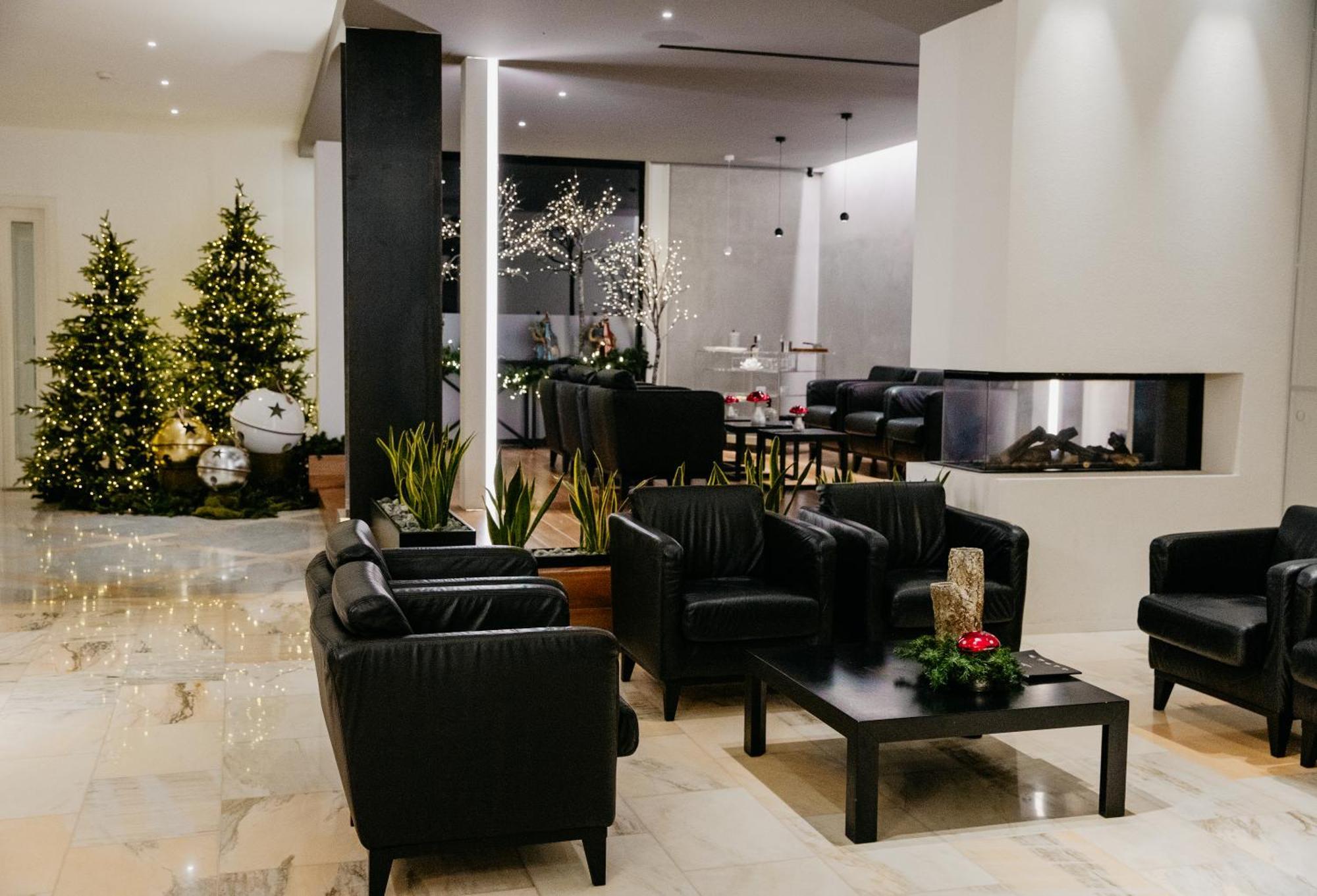 Hotel Cerere เพสตุม ภายนอก รูปภาพ